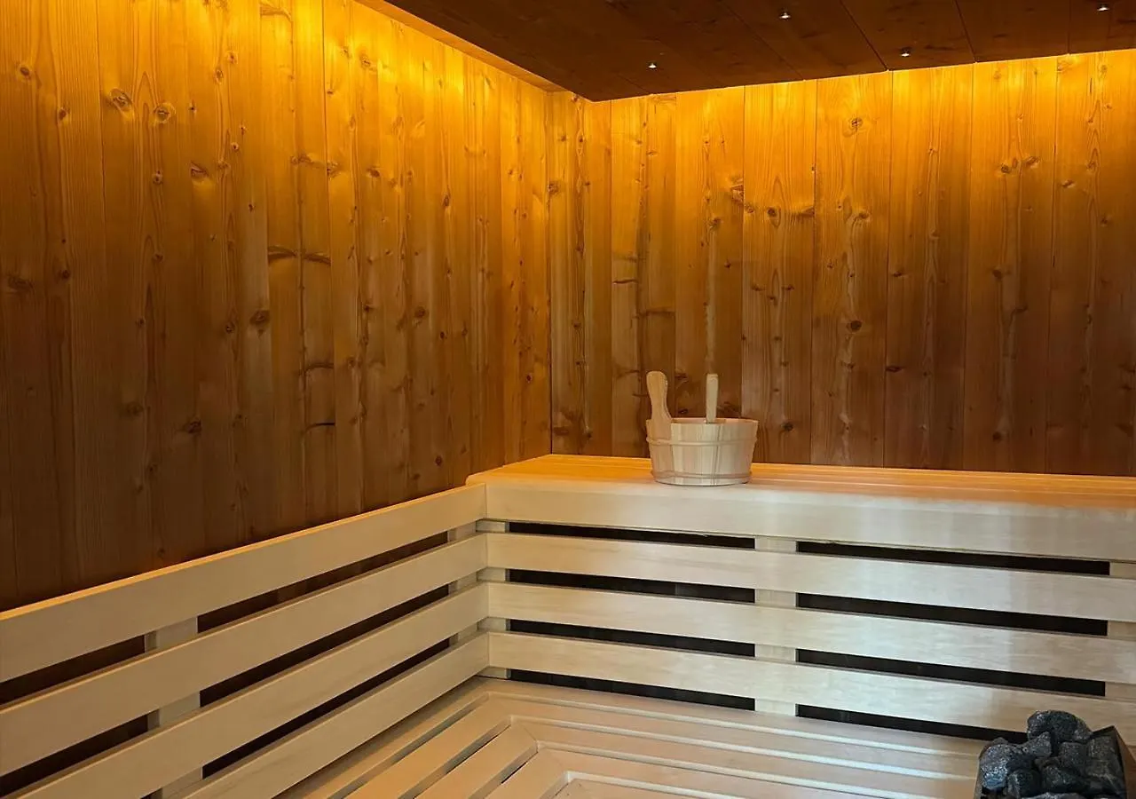 Villa Holistika : Bed And Breakfast / Pool / Air Conditioning/ Mont Faron Toulon