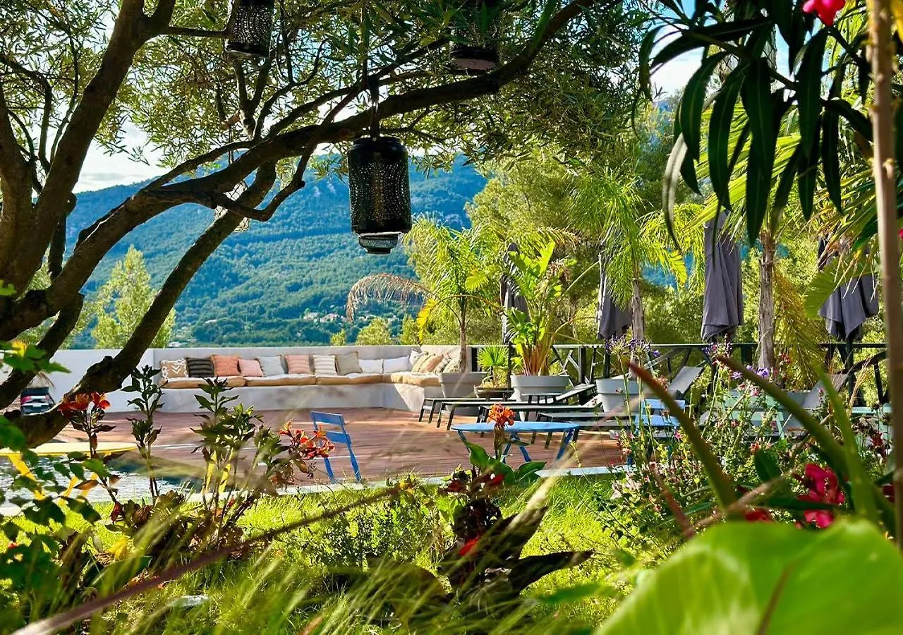 Villa Holistika : Bed And Breakfast / Pool / Air Conditioning/ Mont Faron Toulon Gasthof